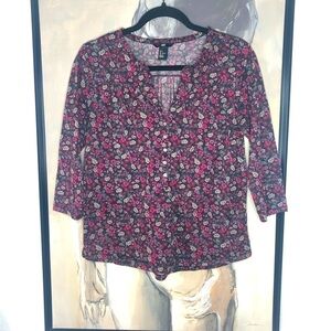 𝅺H&M Floral Button Up Top